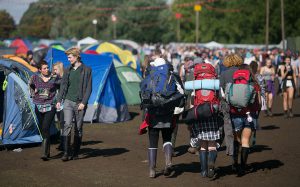 Pinkpop 2022 maakt camping programma bekend en verbiedt partytenten