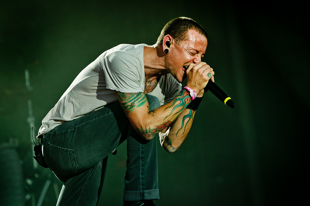 Linkin Park-frontman (41) stapt uit het leven